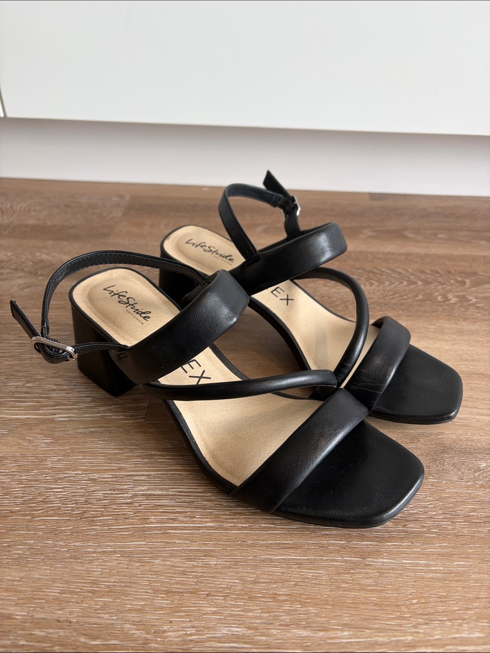 Life Stride Black Strappy Square-Toe Low Heel Sandals